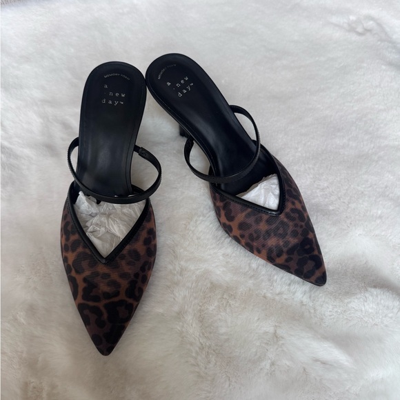 A New Day Brown Leopard Print Heels - Picture 2 of 5